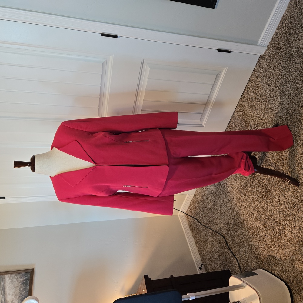 HOT PINK PRESTON & YORK SKIRT/PANT SUIT 12